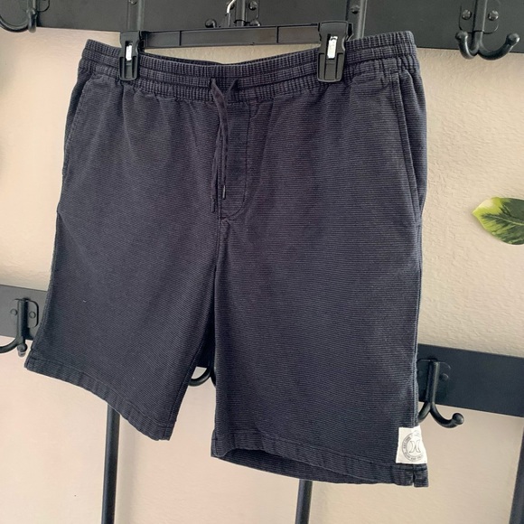 Hurley shorts - Picture 2 of 6